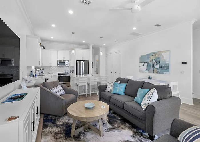 Inviting With Shared Pool Balcony Full Kitchen Ac & W&d