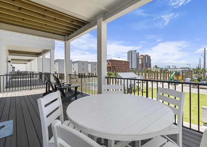 Inviting With Shared Pool Balcony Full Kitchen Ac & W&d * Gulf Shores